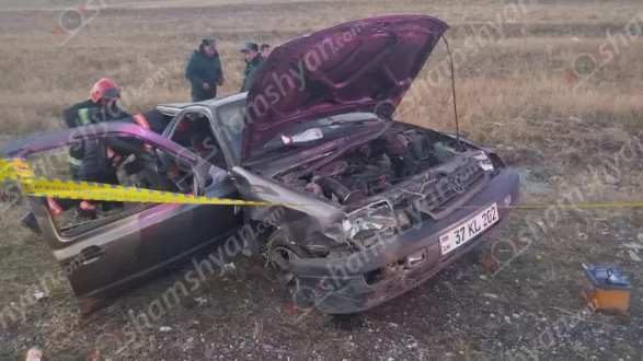 Водитель, находясь в состоянии сильного алкогольного опьянения, врезался в ограждения: есть раненые