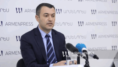 Karevor lur toshakaruneri hamar