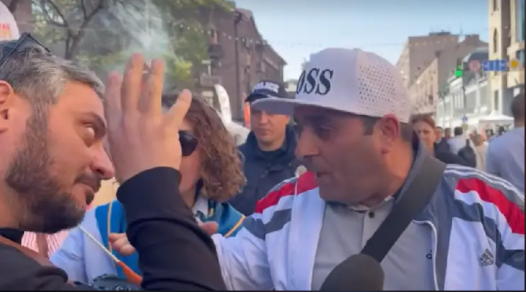Напряженная ситуация на месте проведения вечеринки с барбекю.