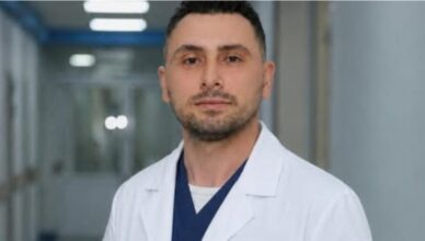 Спасал и подарил надежду многим людям.