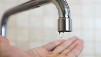 вода