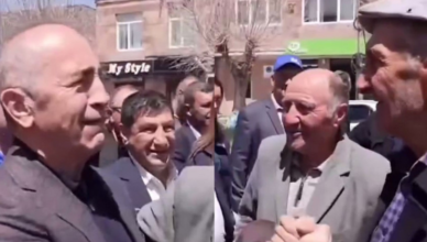Роберт Кочарян